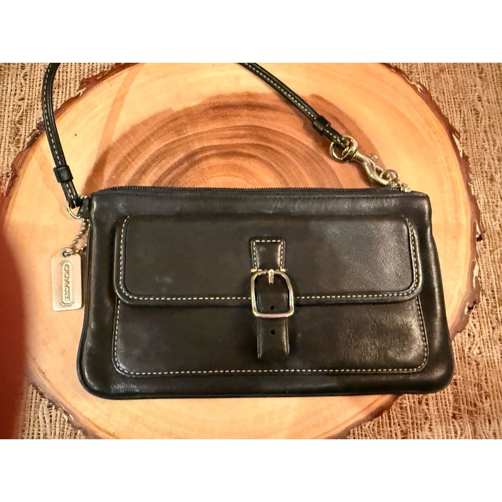 COACH Bleecker Black Leather Vintage Clutch Wristlet Wallet Purse
